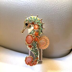 Seahorse Scent Control Light Up Wallflower Plug!